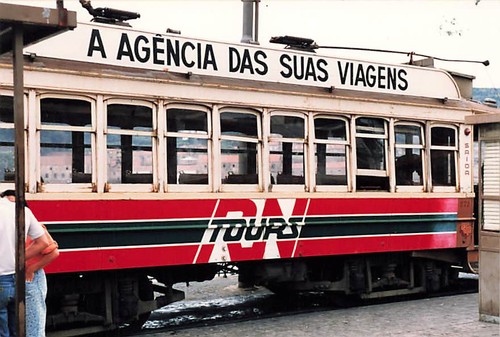 Foto tram lissabon portugal - foto, lissabon,